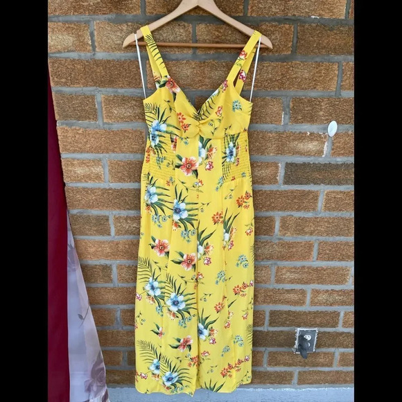 Likely yellow floral jumpsuit size 10 - Picture 2 of 11